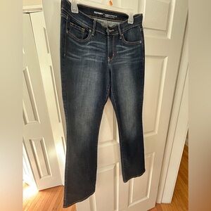Old Navy Women's Boot Cut Jeans in Deep Indigo